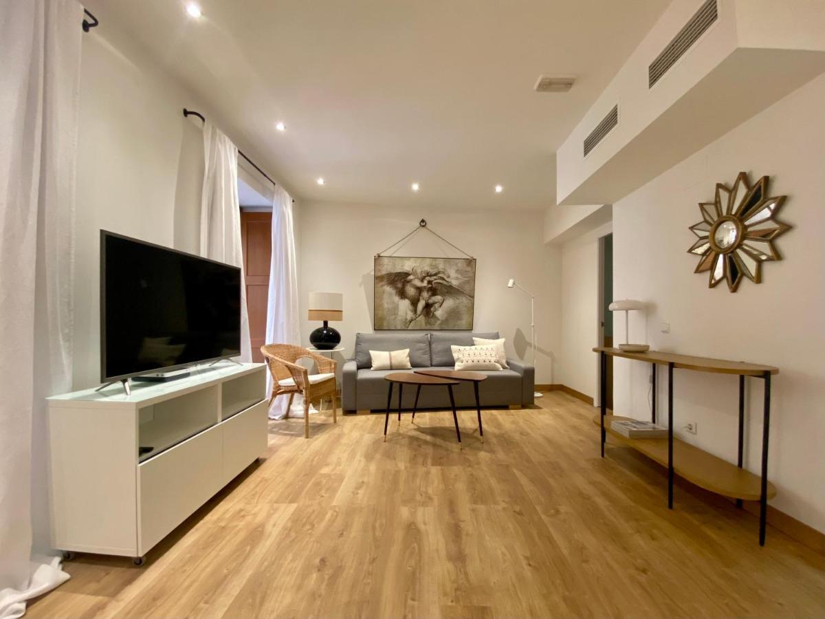 Apartamento Malaga-Centro Apartment Bagian luar foto